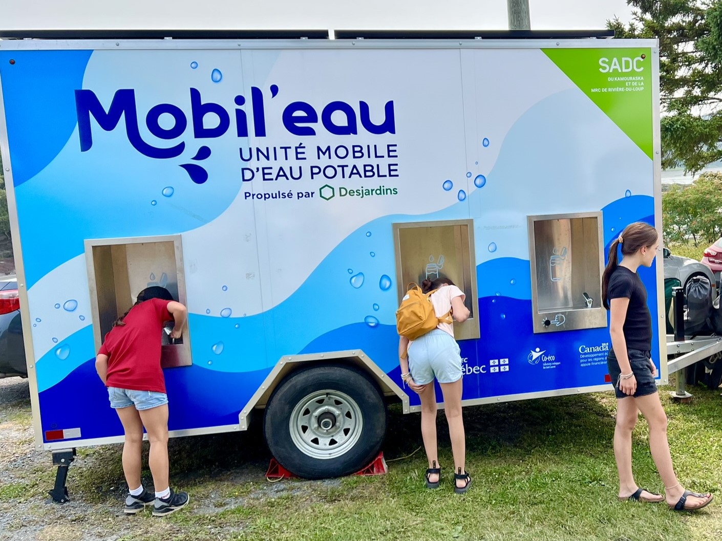 Projet Mobil’eau 2024 : Plus de 9 000 bouteilles d’eau en plastique évitées et des avancées concrètes pour rendre les événements plus écoresponsables!